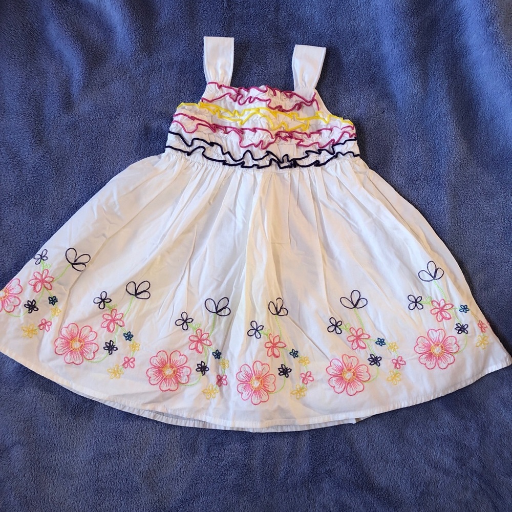 NWOT Children’s place Toddler Girls Dress 18-24 mo
